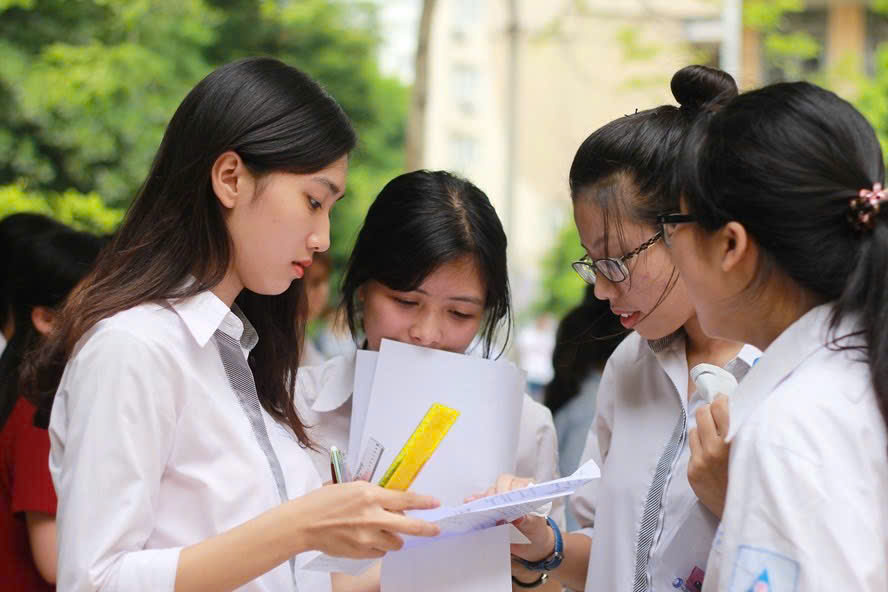 Bộ GD-ĐT công bố lịch thi tốt nghiệp THPT năm 2025 chính thức.